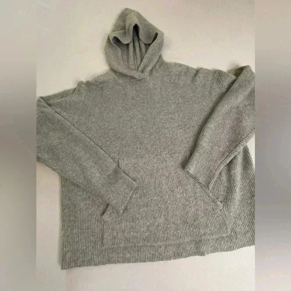 Frank & Oak Cropped Cable Knit  Hoodie Sweater Size Medium - Picture 1 of 8